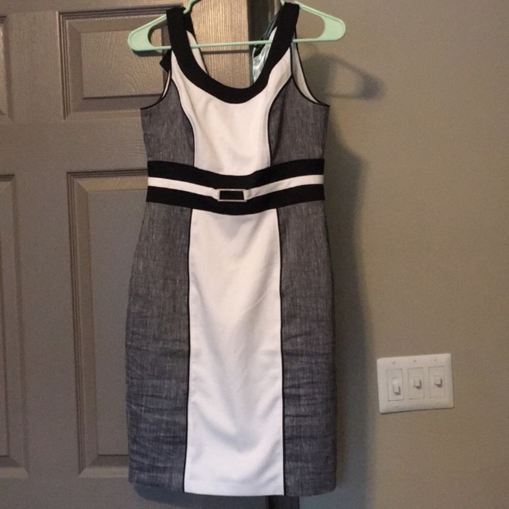 White House Black Market dress- Size 2